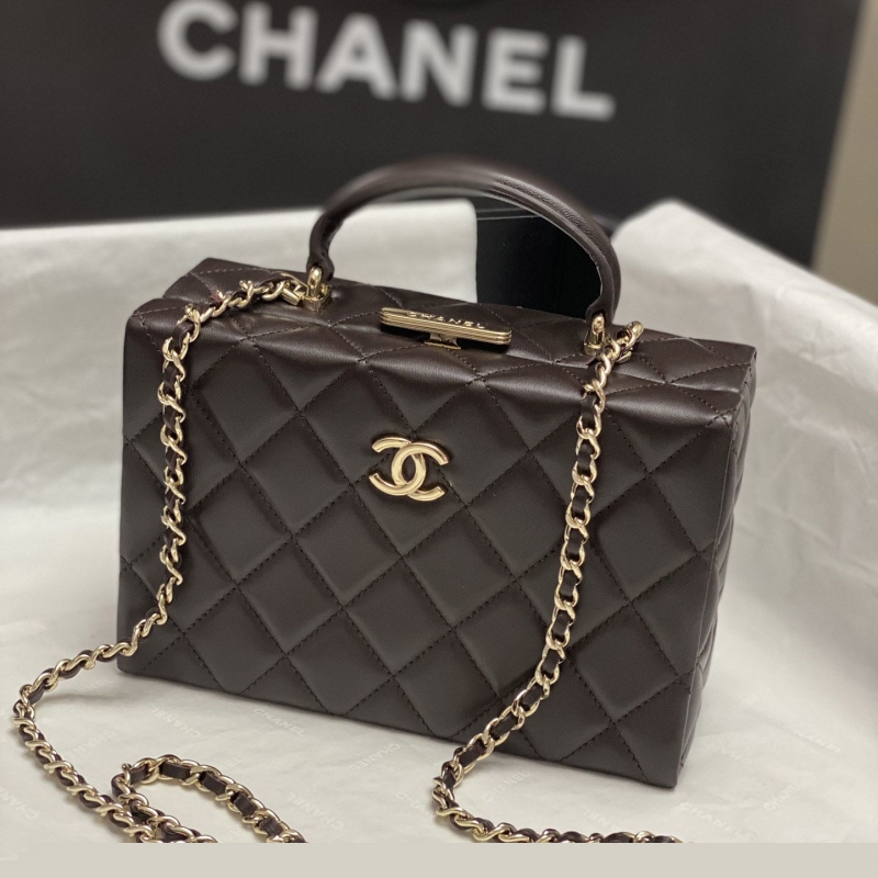 Ch*el box bags